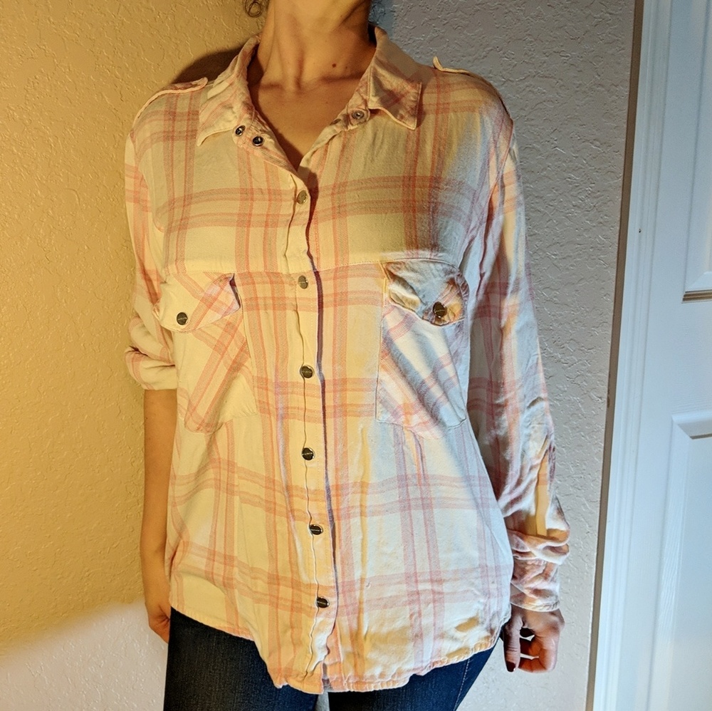 Sanctuary button down plaid shirt super soft